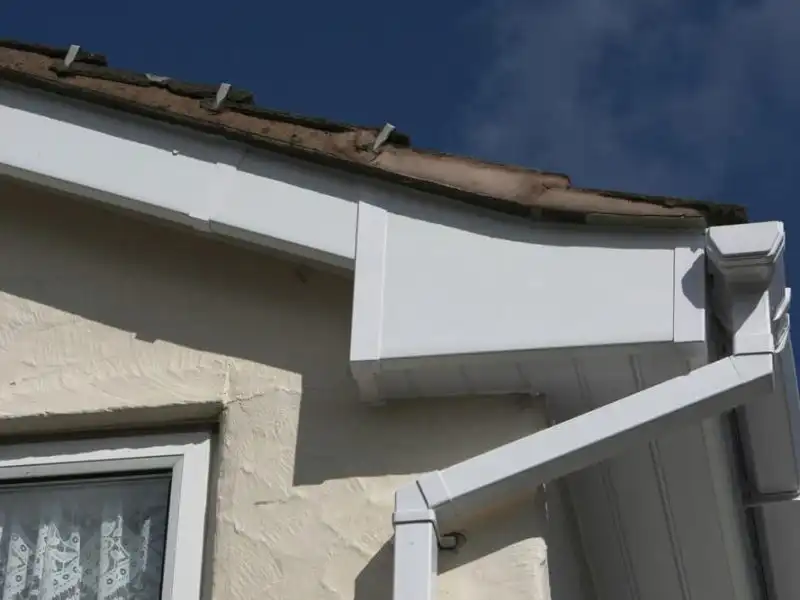 white roofline & fascia